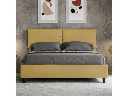 Yellow Bed, 160 x 190 cm