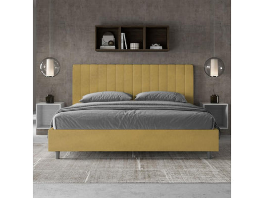 Yellow Bed, 180 x 200 cm