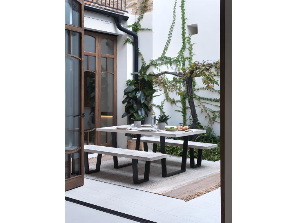 White Table, 160 x 90 cm