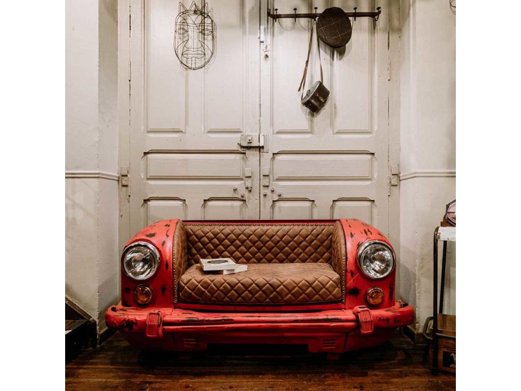 Red Metal Sofa, 157 x 68 x 68 cm