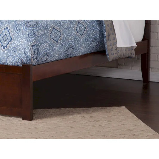 Madison Full Platform Bed with Footboard and Twin Trundle in Walnut