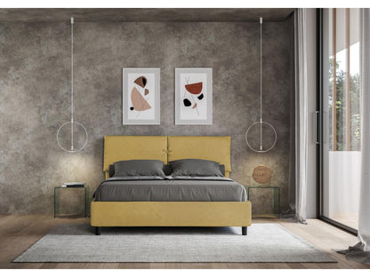 Yellow Bed, 160 x 190 cm